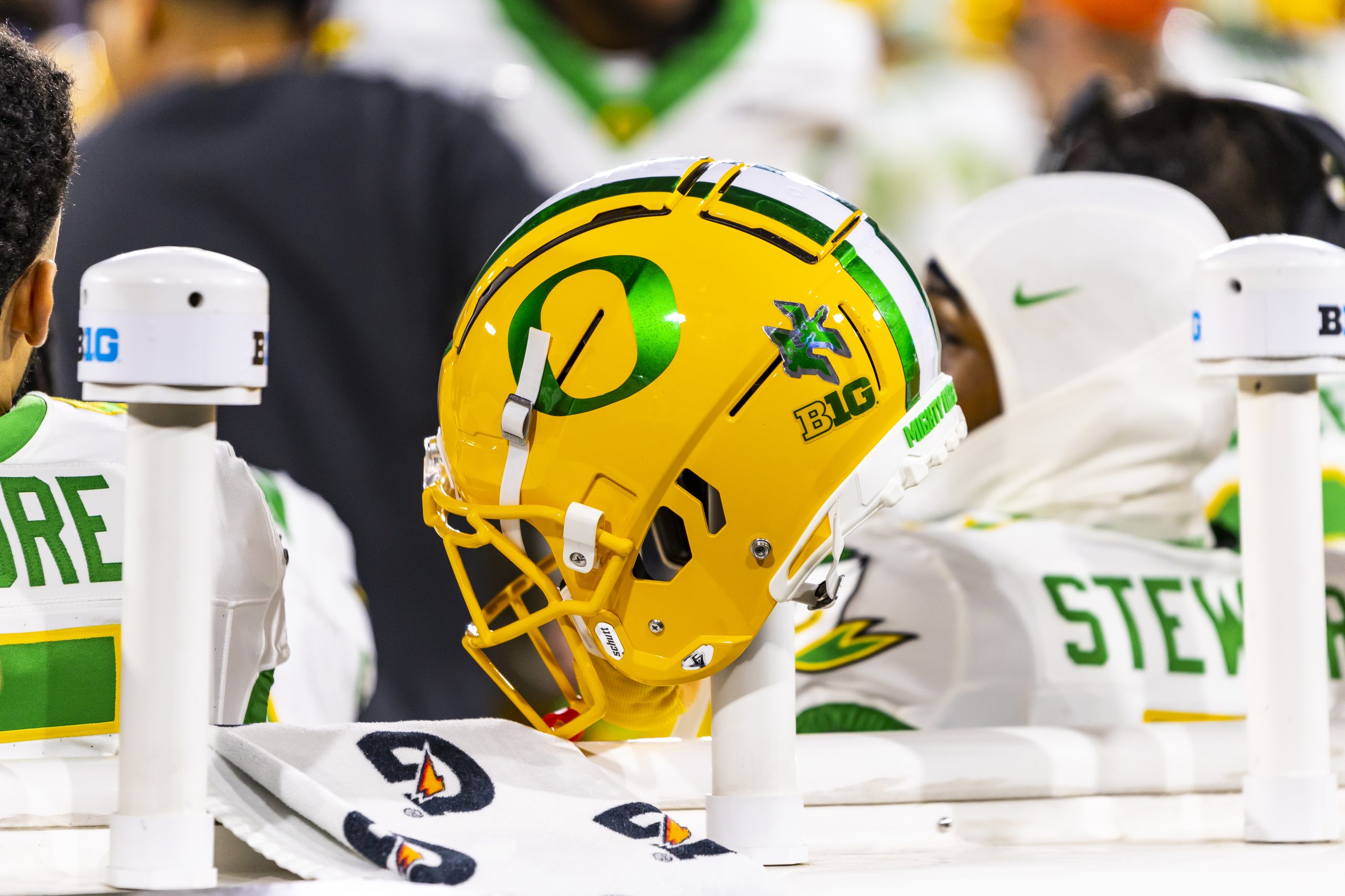 OregonUCLA24-1141